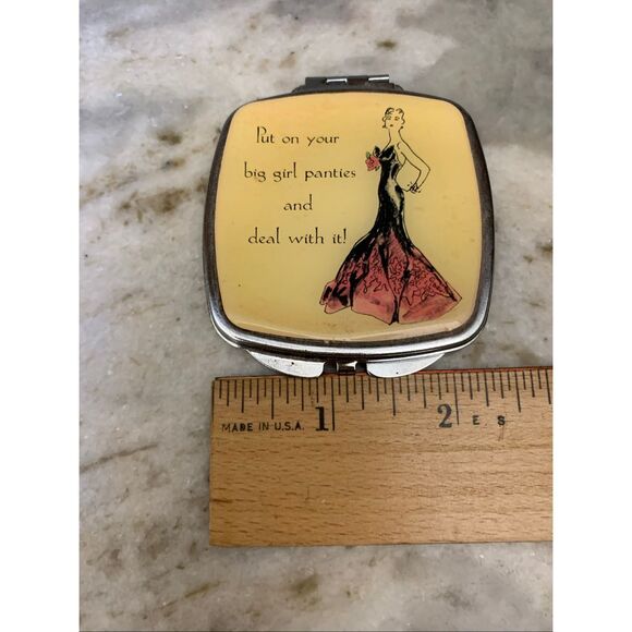 Art Deco Mirror Compact #unique compact #vintage mirror #stocking stuffer - Picture 2 of 9